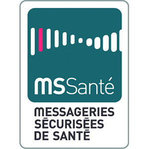MSSante femme professionnelle de santé avec réglementation rgpd sur tablette
